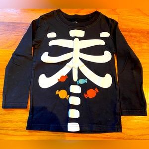 Halloween glow in the dark skeleton shirt, size 3T